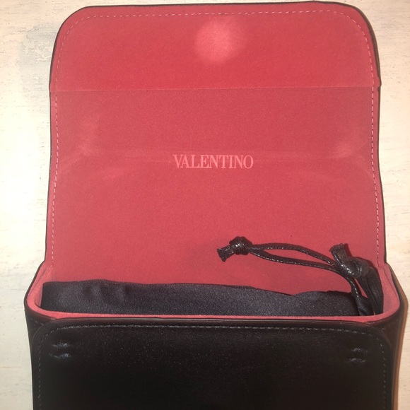 VALENTINO CAT EYE SUNGLASSES BRAND NEW - Picture 7 of 8